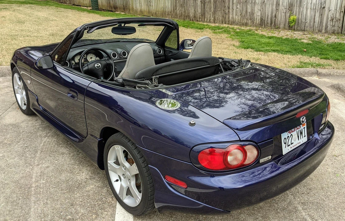 2003 Mazda NB MX-5 Miata - Image 4 of 31