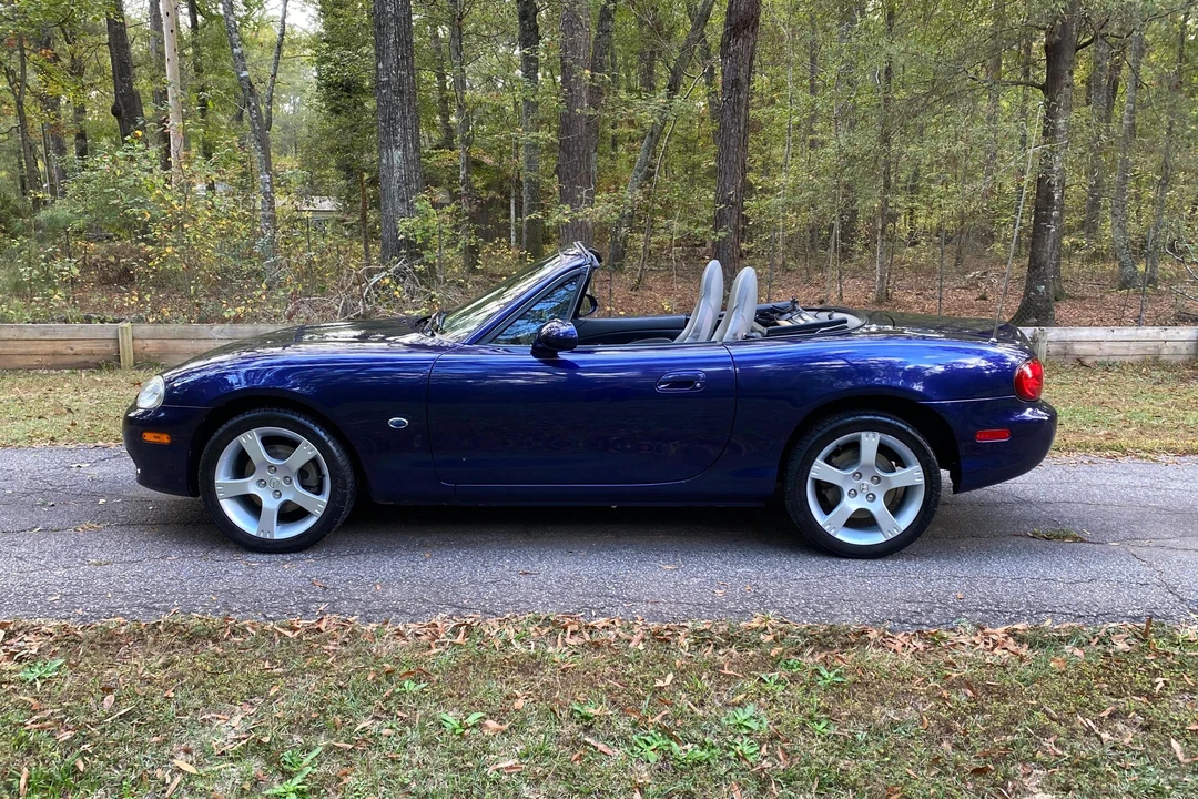 2003 Mazda NB MX-5 Miata - Image 6 of 31