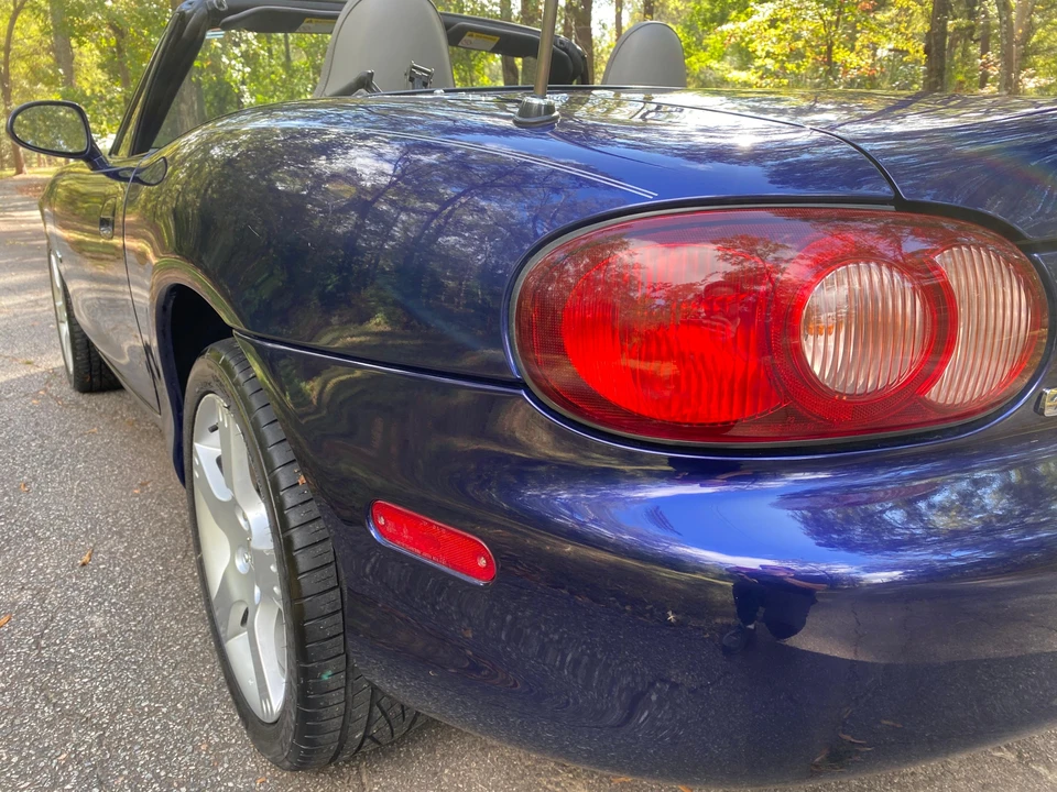 2003 Mazda NB MX-5 Miata - Image 22 of 31