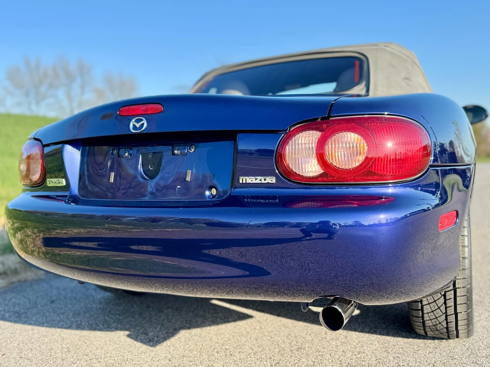 2003 Mazda NB MX-5 Miata - Image 29 of 31