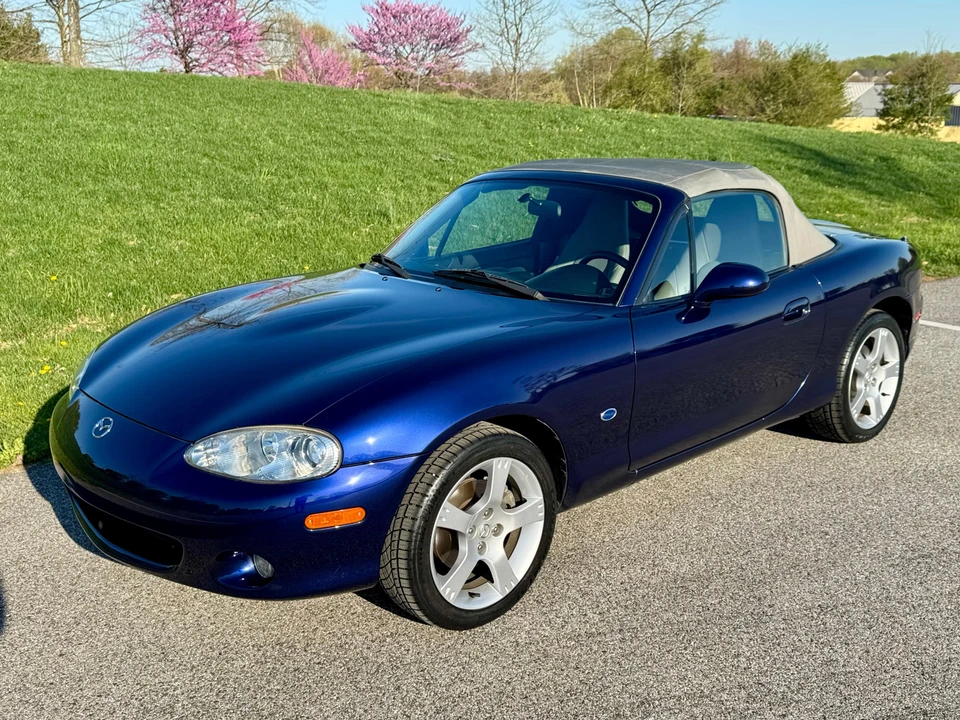 2003 Mazda NB MX-5 Miata - Image 25 of 31