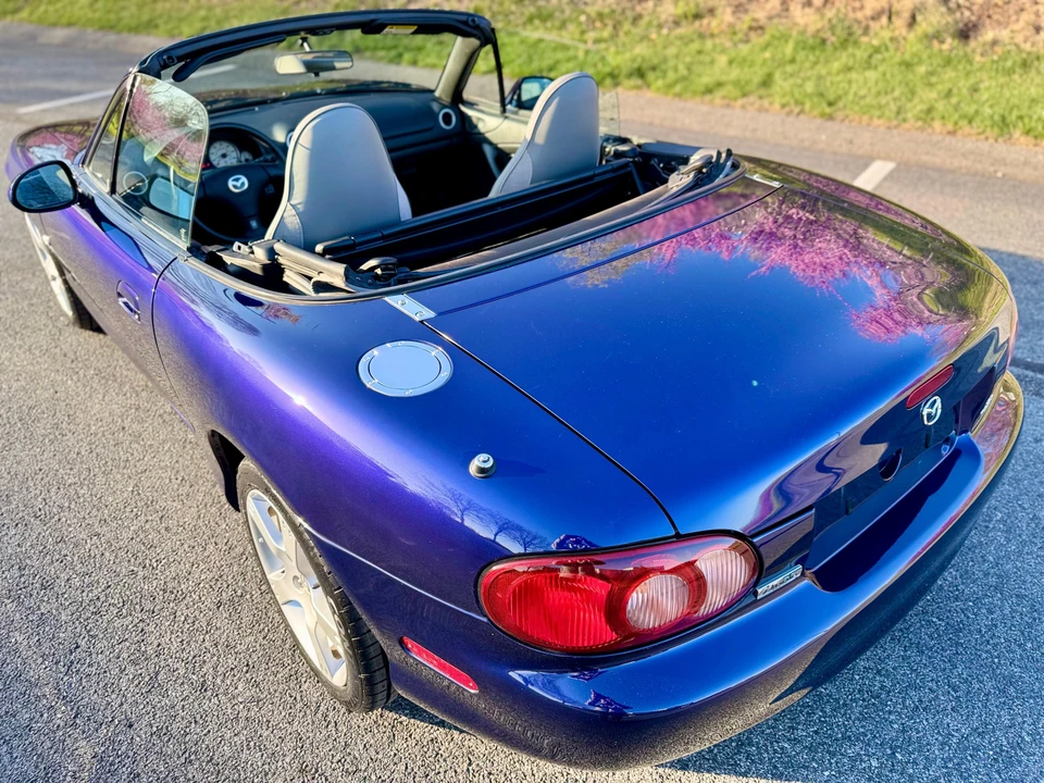 2003 Mazda NB MX-5 Miata - Image 12 of 31