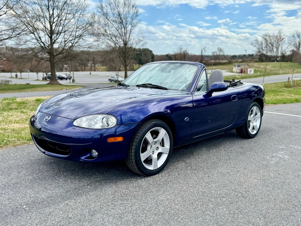2003 Mazda NB MX-5 Miata - Image 13 of 31