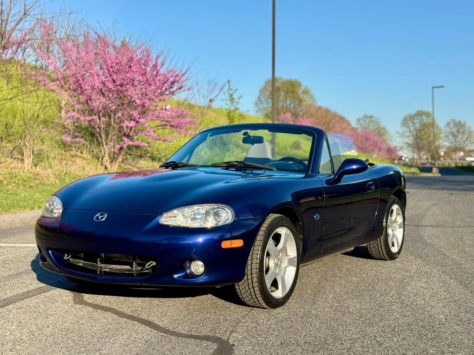2003 Mazda NB MX-5 Miata - Image 9 of 31