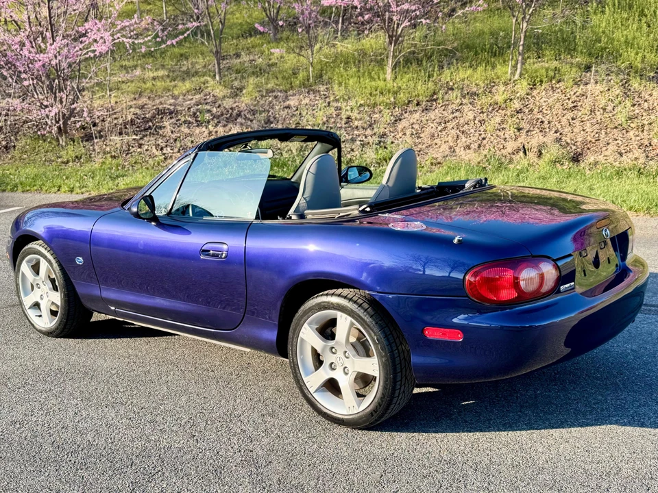 2003 Mazda NB MX-5 Miata - Image 11 of 31