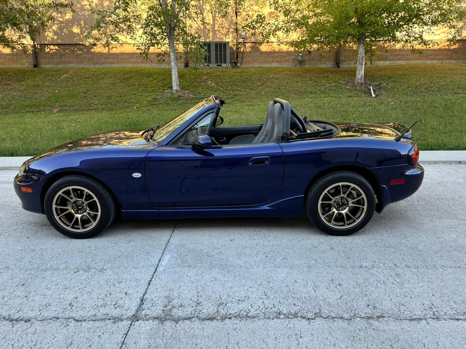 2003 Mazda NB MX-5 Miata - Image 8 of 31