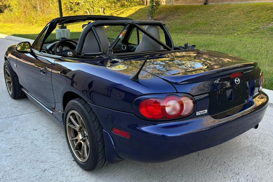 2003 Mazda NB MX-5 Miata - Image 9 of 31