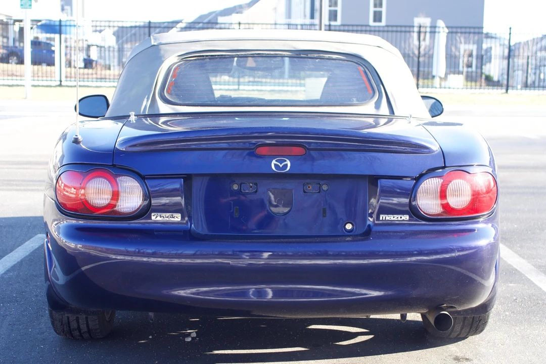 2003 Mazda NB MX-5 Miata - Image 5 of 31