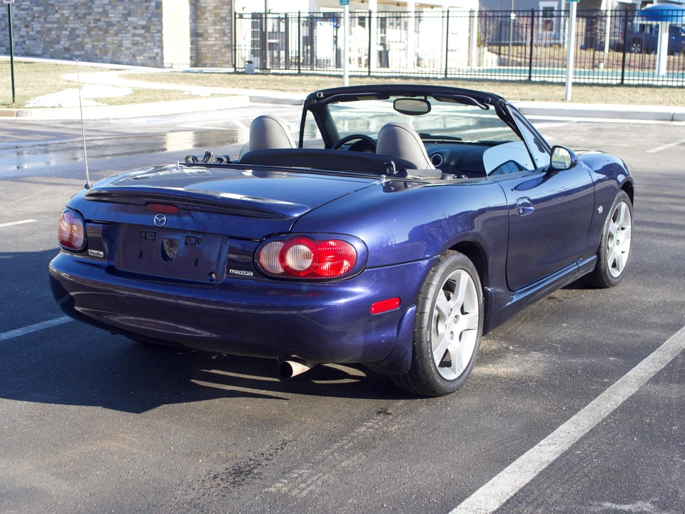 2003 Mazda NB MX-5 Miata - Image 11 of 31