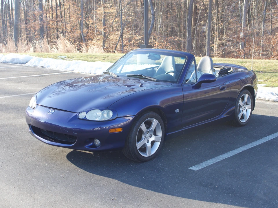 2003 Mazda NB MX-5 Miata - Image 7 of 31