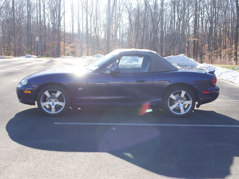 2003 Mazda NB MX-5 Miata - Image 15 of 31