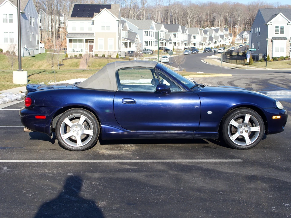 2003 Mazda NB MX-5 Miata - Image 17 of 31