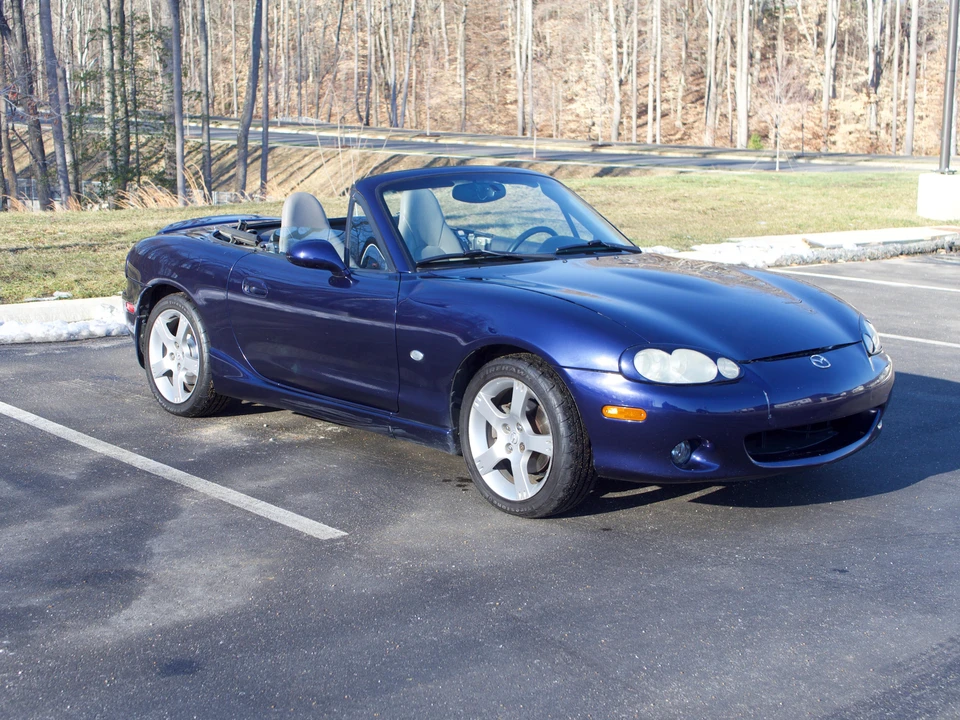 2003 Mazda NB MX-5 Miata - Image 12 of 31