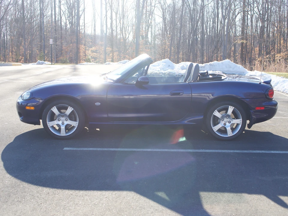2003 Mazda NB MX-5 Miata - Image 8 of 31