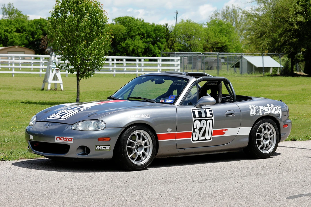 2003 Mazda NB MX-5 Miata - Image 3 of 31