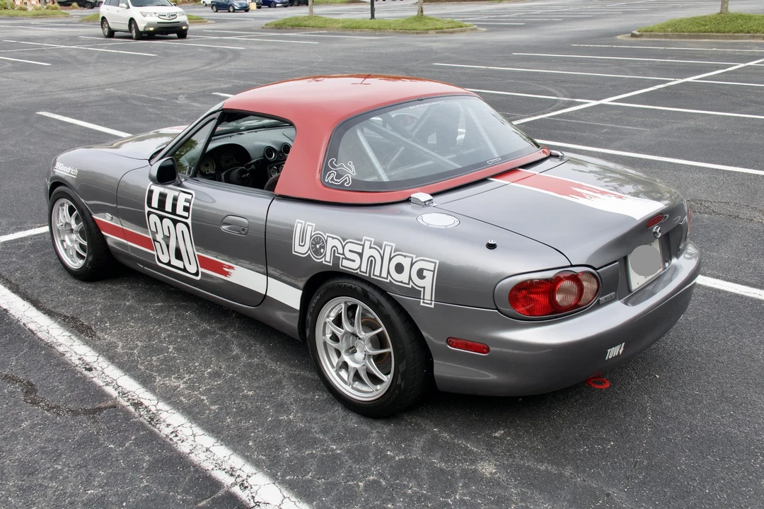 2003 Mazda NB MX-5 Miata - Image 9 of 31