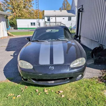 2003 Mazda MX-5