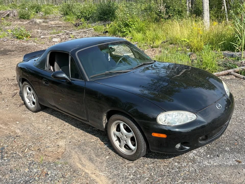 2003 Mazda NB MX-5 Miata - Image 2 of 11