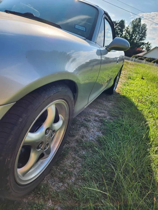 2003 Mazda NB MX-5 Miata - Image 4 of 12