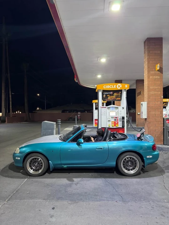 2003 Mazda NB MX-5 Miata - Image 3 of 8