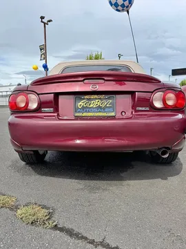 2003 Mazda MX-5 Miata
