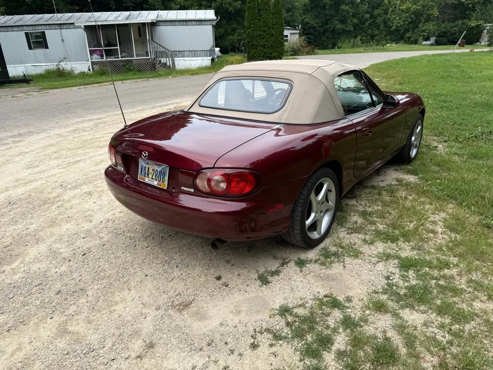 2003 Mazda NB MX-5 Miata - Image 2 of 5