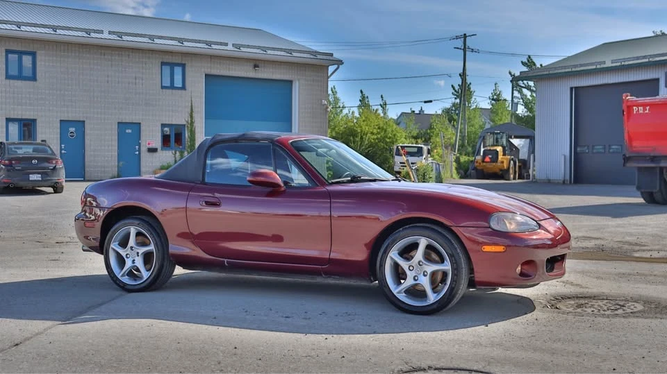 2003 Mazda NB MX-5 Miata - Image 3 of 9