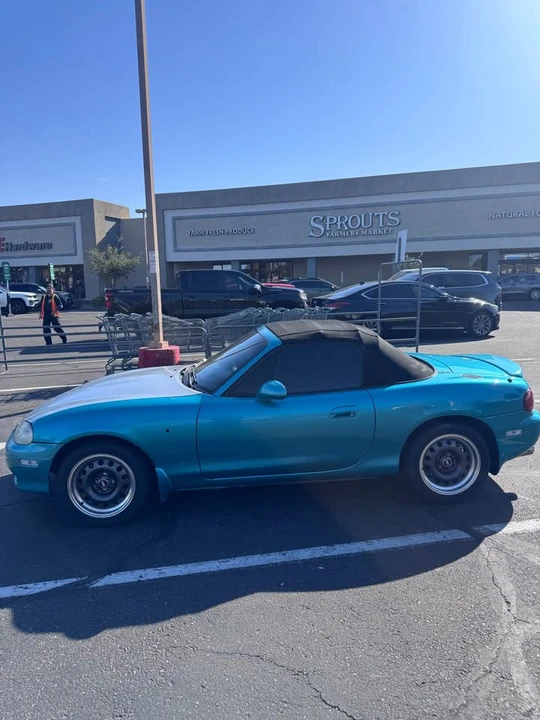 2003 Mazda NB MX-5 Miata - Image 2 of 8