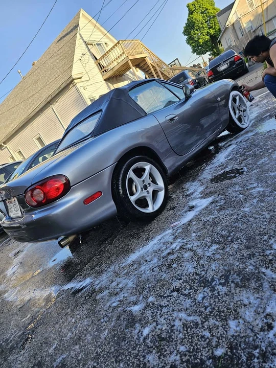 2003 Mazda NB MX-5 Miata - Image 5 of 16