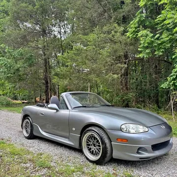 2003 Mazda MX-5 Shinsen Convertible
