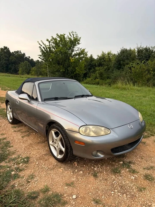 2003 Mazda NB MX-5 Miata - Image 4 of 9