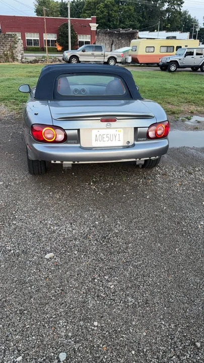 2003 Mazda NB MX-5 Miata - Image 5 of 5
