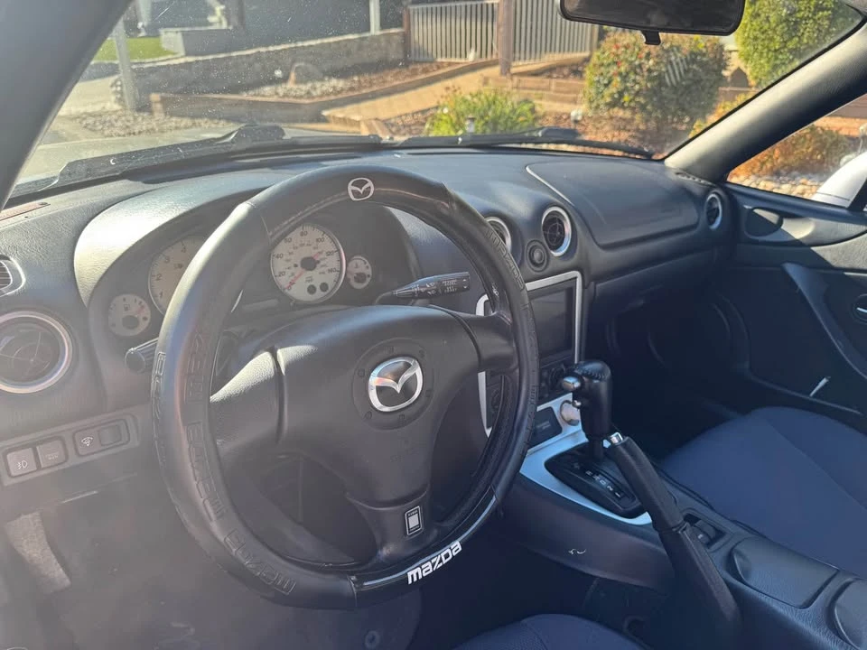 2003 Mazda NB MX-5 Miata - Image 6 of 8