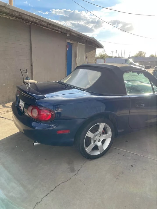 2003 Mazda NB MX-5 Miata - Image 11 of 12