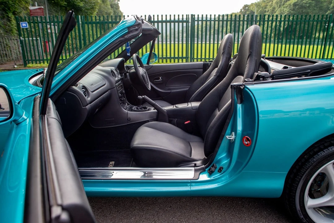 2003 Mazda NB MX-5 Miata - Image 26 of 30