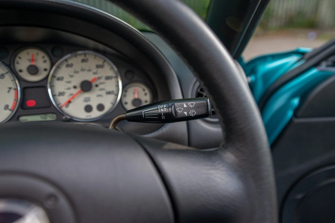 2003 Mazda NB MX-5 Miata - Image 21 of 30