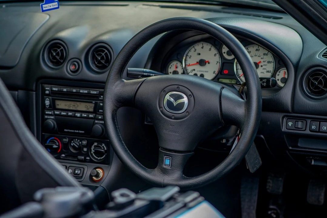 2003 Mazda NB MX-5 Miata - Image 15 of 30