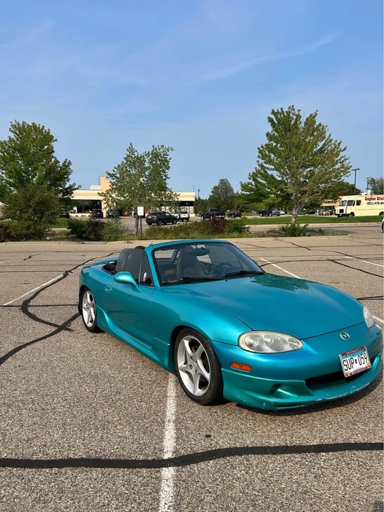 2003 Mazda NB MX-5 Miata - Image 2 of 20