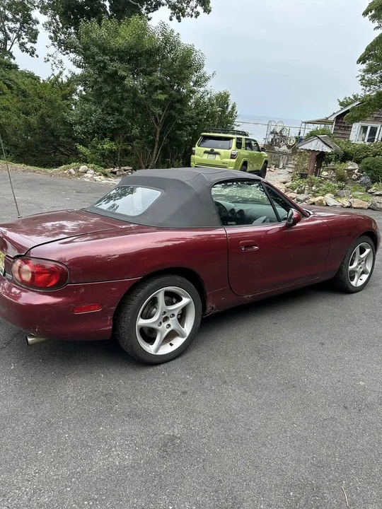 2003 Mazda NB MX-5 Miata - Image 3 of 10