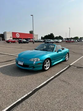 2003 Mazda MX-5 Sport Convertible 2D
