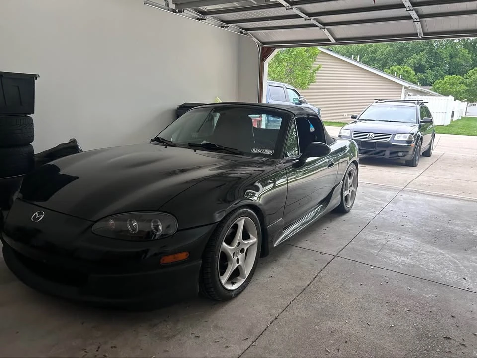 2003 Mazda NB MX-5 Miata - Image 4 of 4