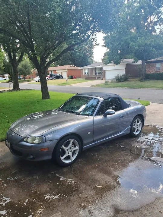 2003 Mazda NB MX-5 Miata - Image 2 of 20