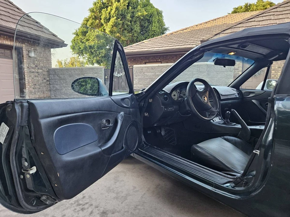 2003 Mazda NB MX-5 Miata - Image 6 of 14