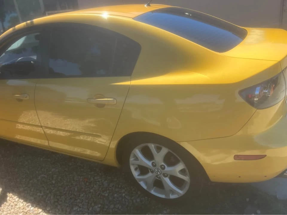 2003 Mazda Mazda 3 1st Gen - Image 5 of 11