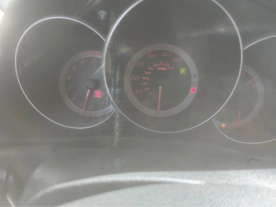 2003 Mazda Mazda 3 1st Gen - Image 7 of 11