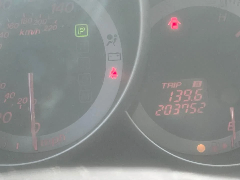 2003 Mazda Mazda 3 1st Gen - Image 10 of 11
