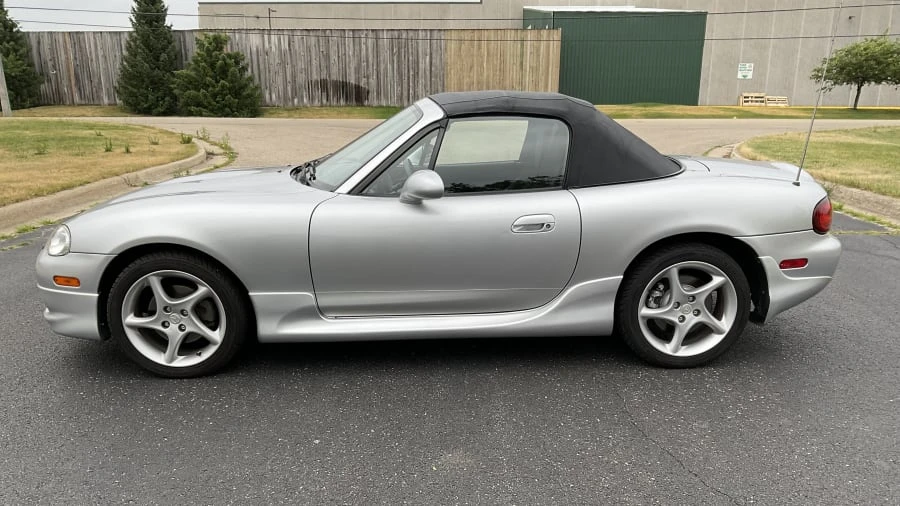 2003 Mazda NB MX-5 Miata - Image 5 of 12