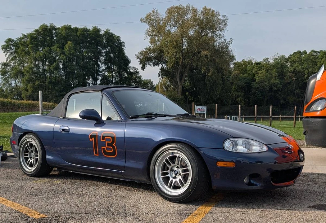 2003 Mazda NB MX-5 Miata - Image 16 of 17