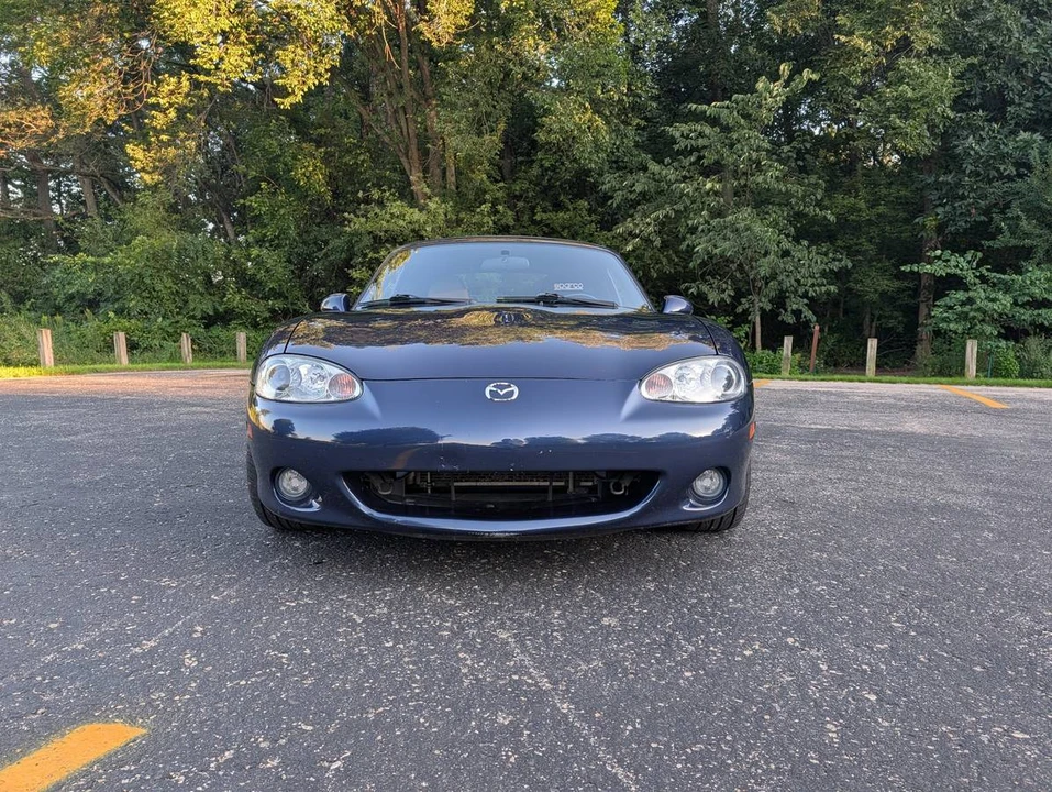 2003 Mazda NB MX-5 Miata - Image 3 of 17