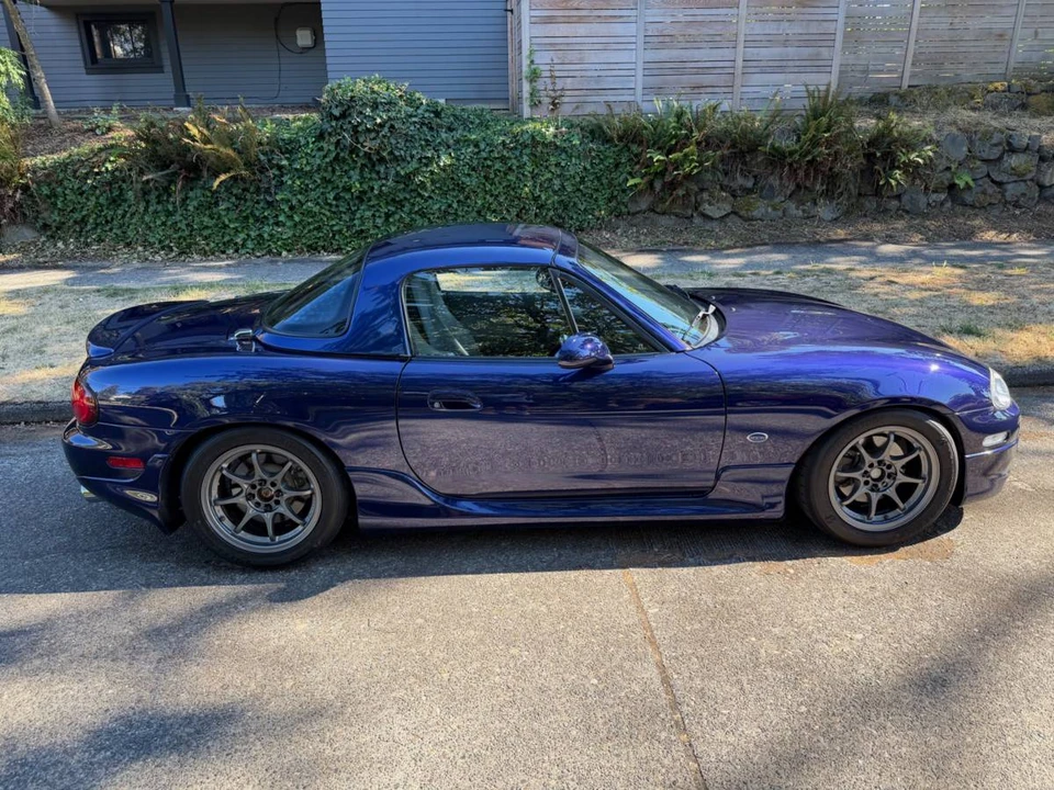 2003 Mazda NB MX-5 Miata - Image 19 of 21